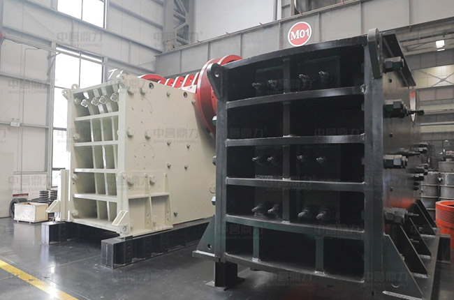 鄂式粗破碎機產能