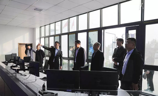 ���������L��B���ܵVɽ����ϵ�y(t��ng)