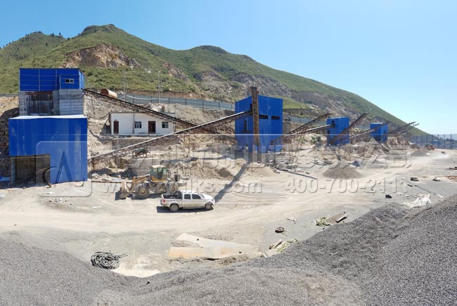 石料廠生產(chǎn)現(xiàn)場 石料廠生產(chǎn)現(xiàn)場