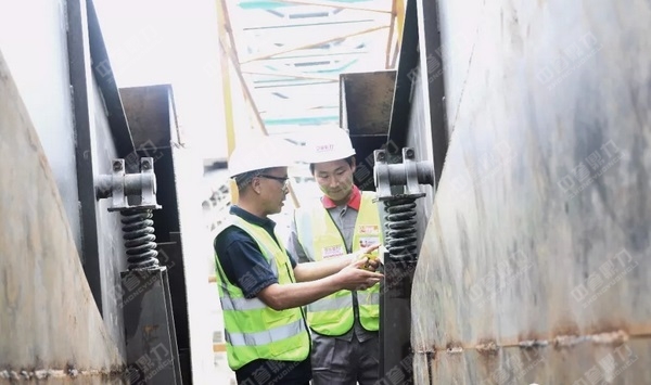 設(shè)備檢測現(xiàn)場