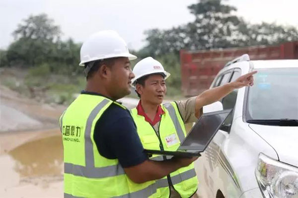 ����(w��)�N�۽�(j��ng)�����A܊�����b�ۺ󹤳̎��������ڽ�����ͨ