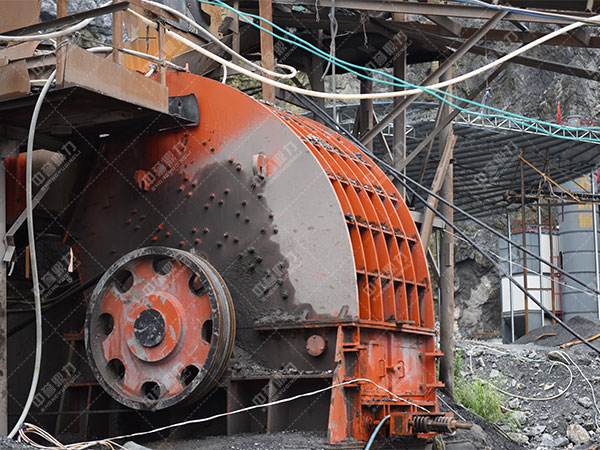 ���ϼӹ�ϵ�y(t��ng)�е������O��