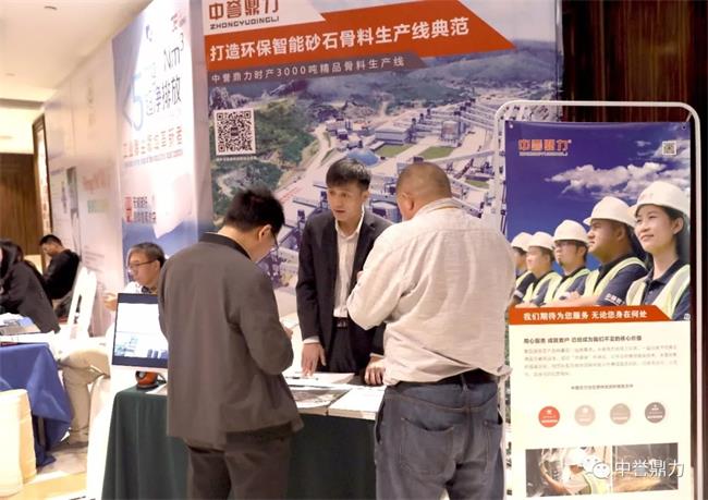 ���u(y��)����չλ