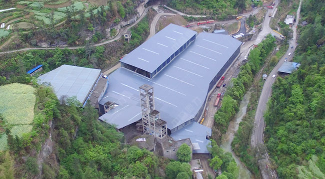 一處環(huán)保采石場