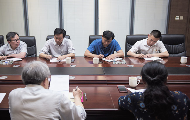 ���l(xi��ng)�й��žּ����l(xi��ng)�I(y��)���g�WԺ���W�R���u��������У�����