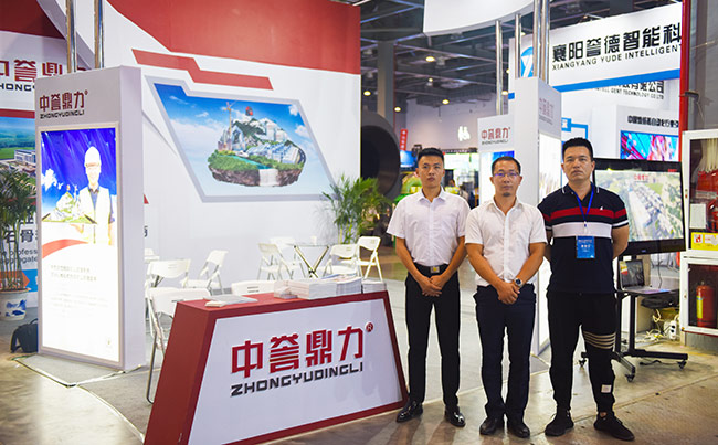 中譽鼎力江西服務(wù)銷售服務(wù)團隊