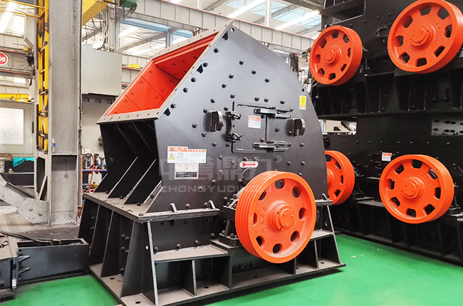 ����ʽ����C(j��)�������c(di��n)